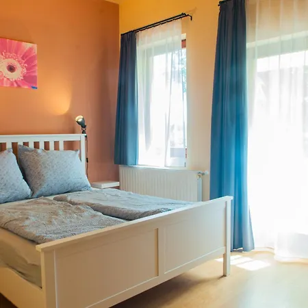 Apartmán Almadiszallasok
